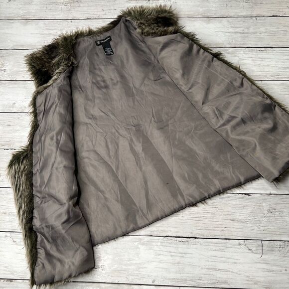 New Directions faux fur vest in browns and grays L - Picture 3 of 6
